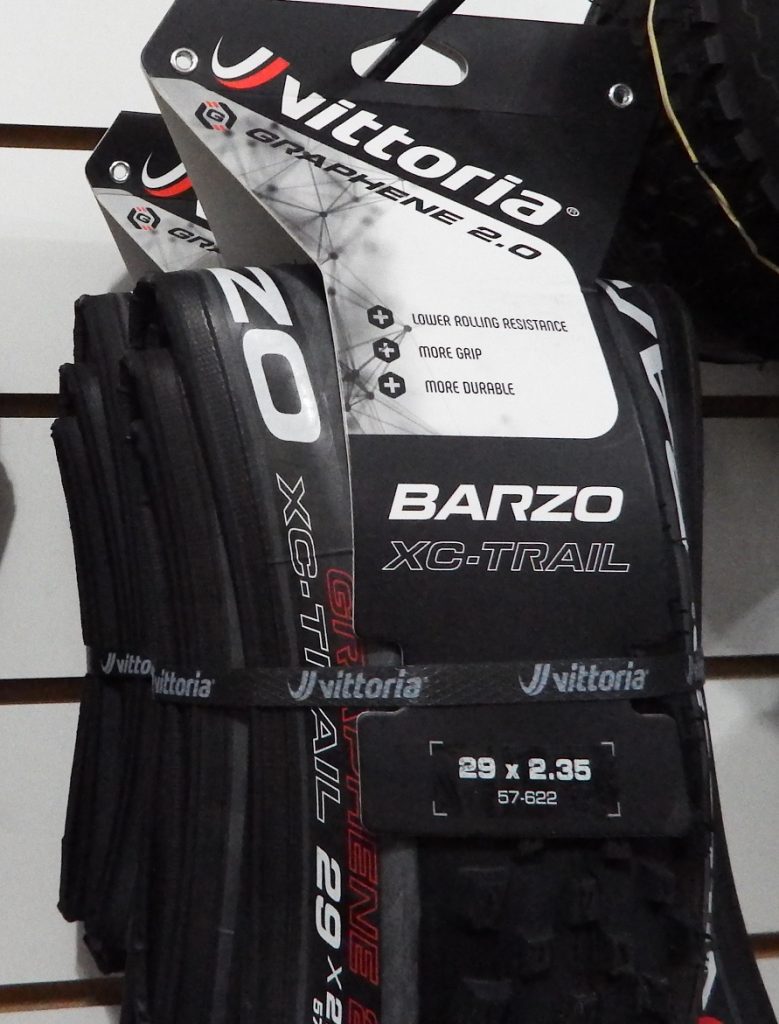 Llanta VITTORIA Barzo 29x2.25 / 4C Grafeno 2.0 / Cubierta XC Race / Tu – PROELITE BIKE STORE Llanta VITTORIA Barzo 29x2.25 / 4C Grafeno 2.0 / Cubierta XC Race / Tu – PROELITE BIKE STORE